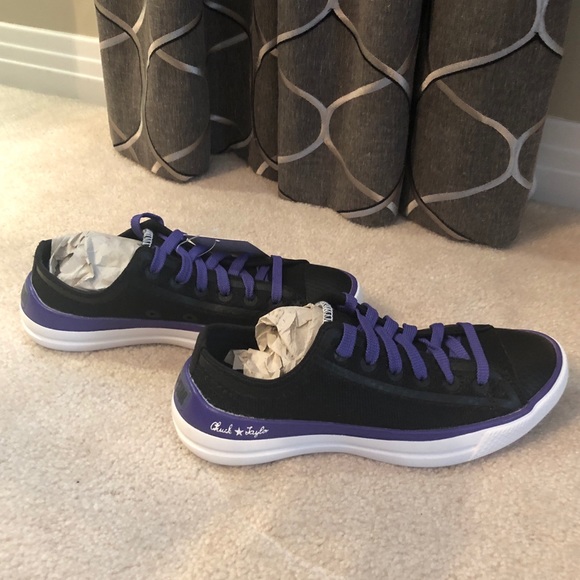NWT Converse Chuck Taylor CT Remix All Star Shoes
